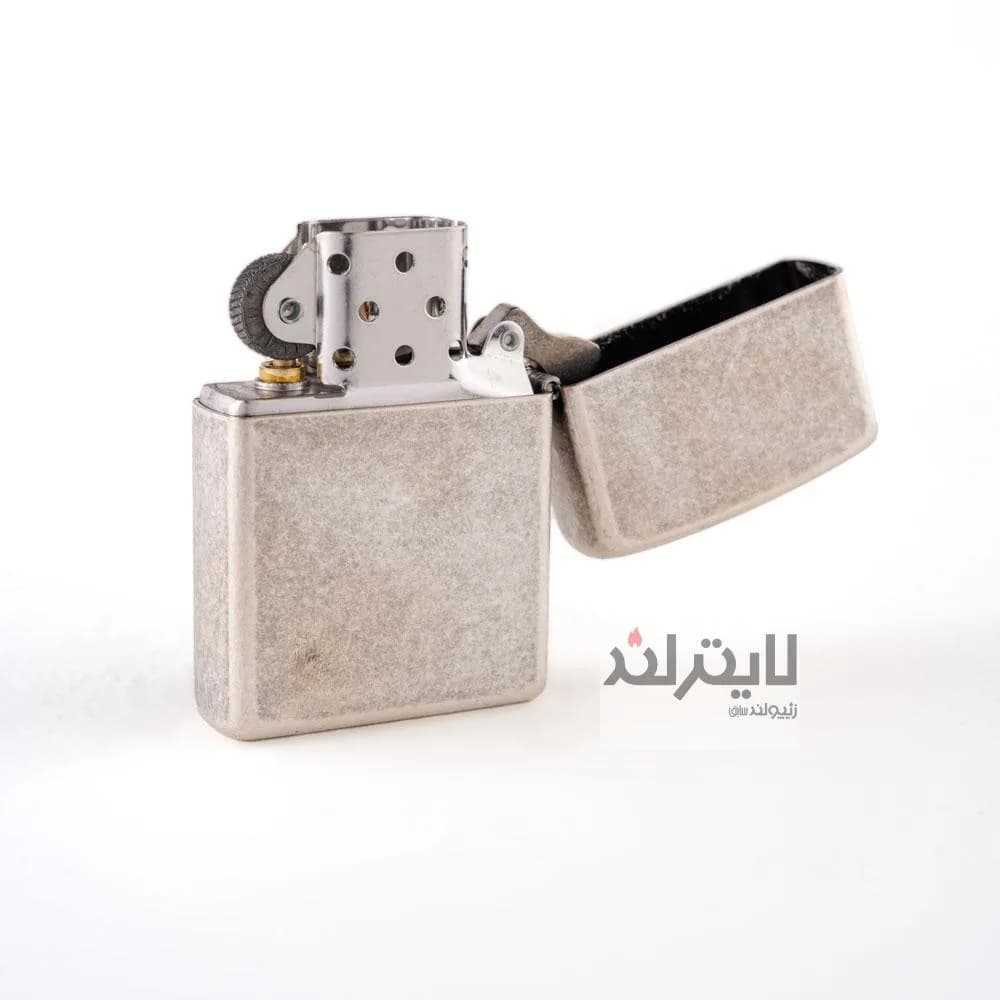 فندک زیپو مدل Antique Cross EMB 2435-SA — تصویر ۴