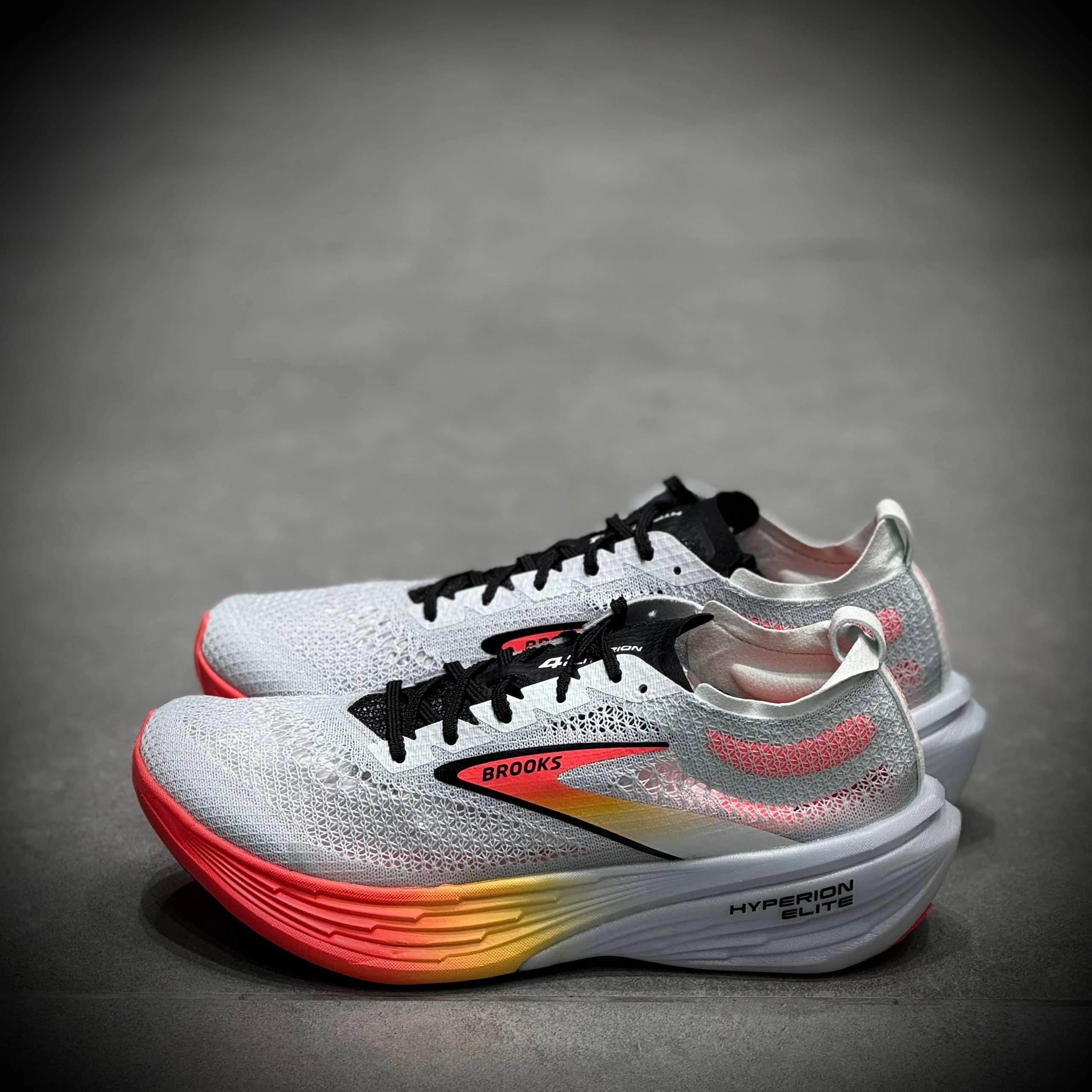 کتونی دویدن بروکس Brooks Hyperion Elite 4