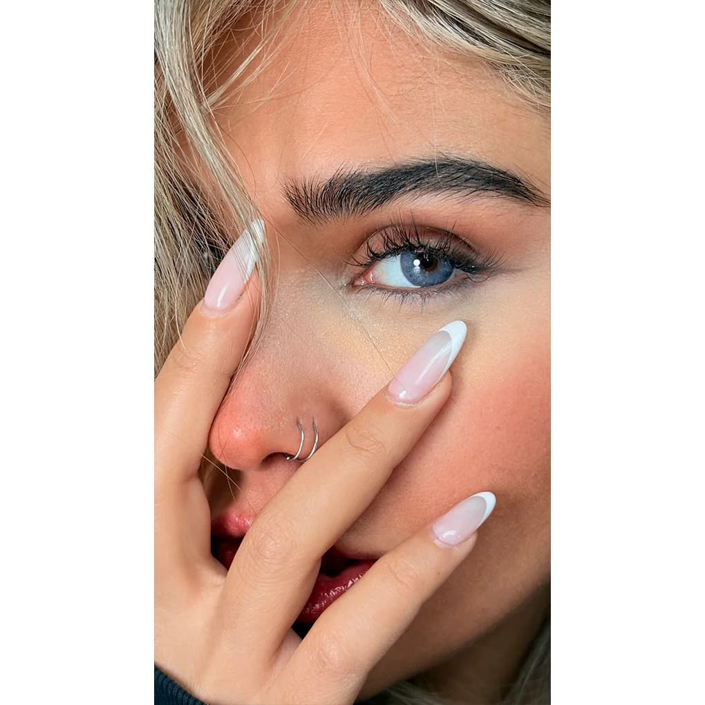 لنز رنگی نایس ایز مون ازور( NICE EYES MOON AZUR) — تصویر ۳