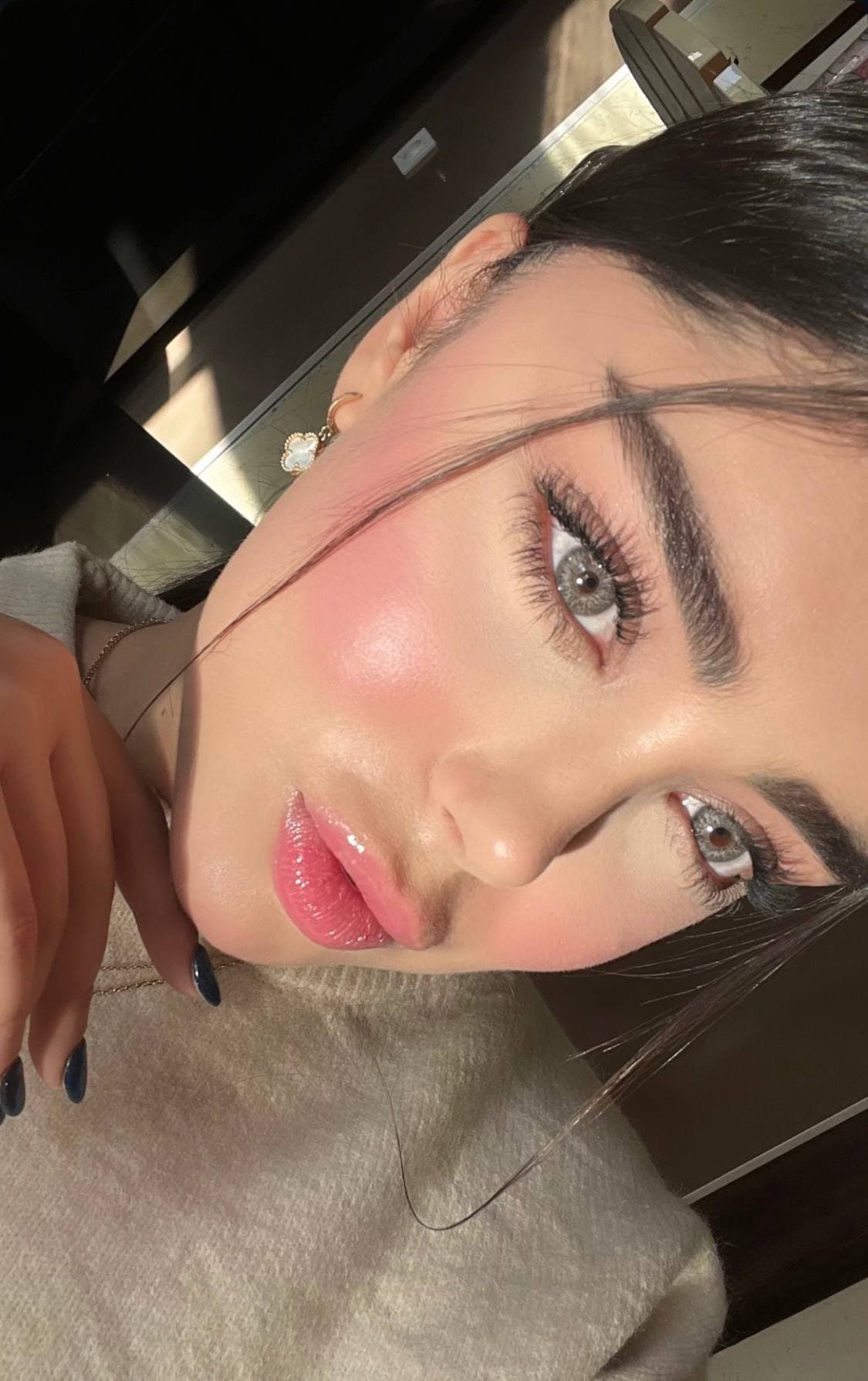 لنز رنگی کاتیا وگاس لایت گری طوسی رگه دار(katia vegas light gray) — تصویر ۲