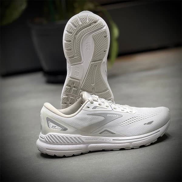 کتونی پیاده رویی بروکس brooks adrenaline gts 23 — تصویر ۶