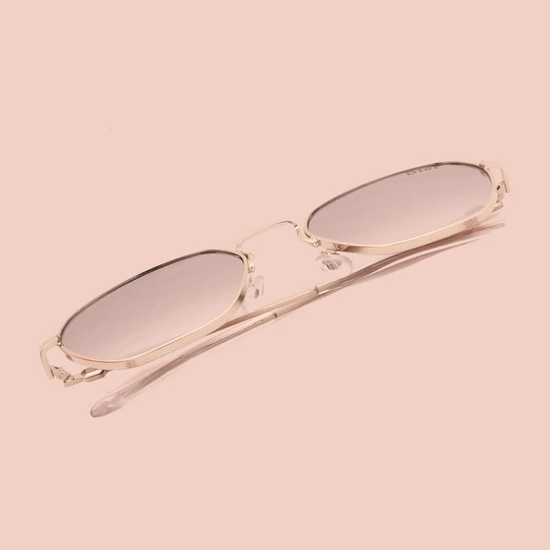 عینک آفتابی زنانه طرح دیور مدل MERCURY1 LUX — تصویر ۱۰
