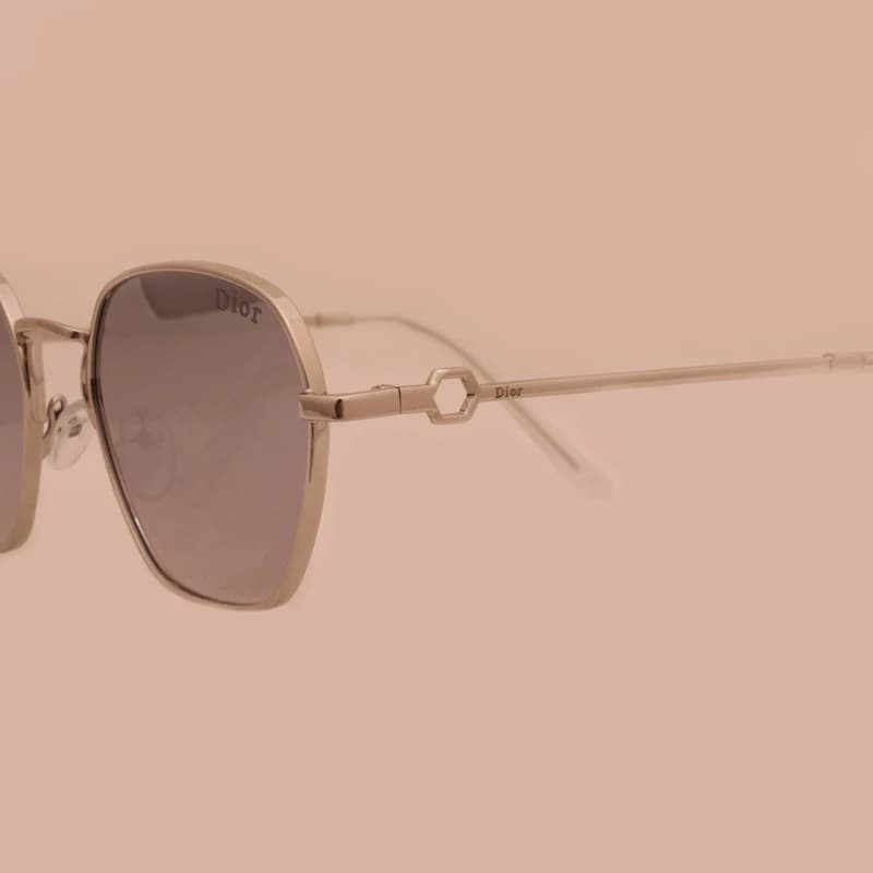 عینک آفتابی زنانه طرح دیور مدل MERCURY1 LUX — تصویر ۷