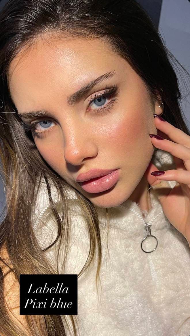 لنز طبی رنگی پیکسی بلو فصلی (Labella Pixie Blue) — تصویر ۲