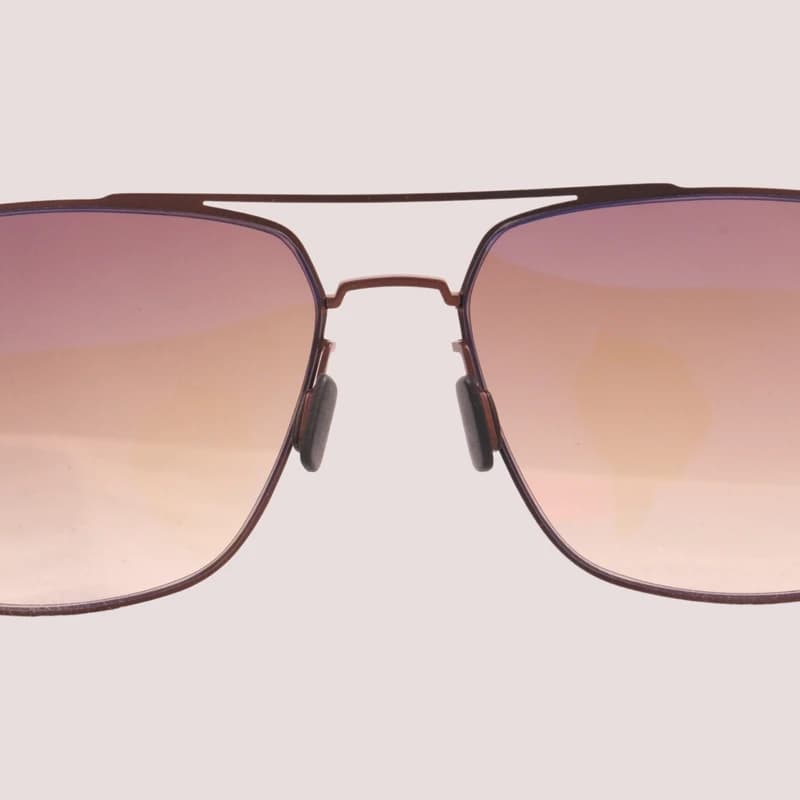 عینک آفتابی بی ام دبلیو مدل B83040 Limited Lux Edition — تصویر ۳