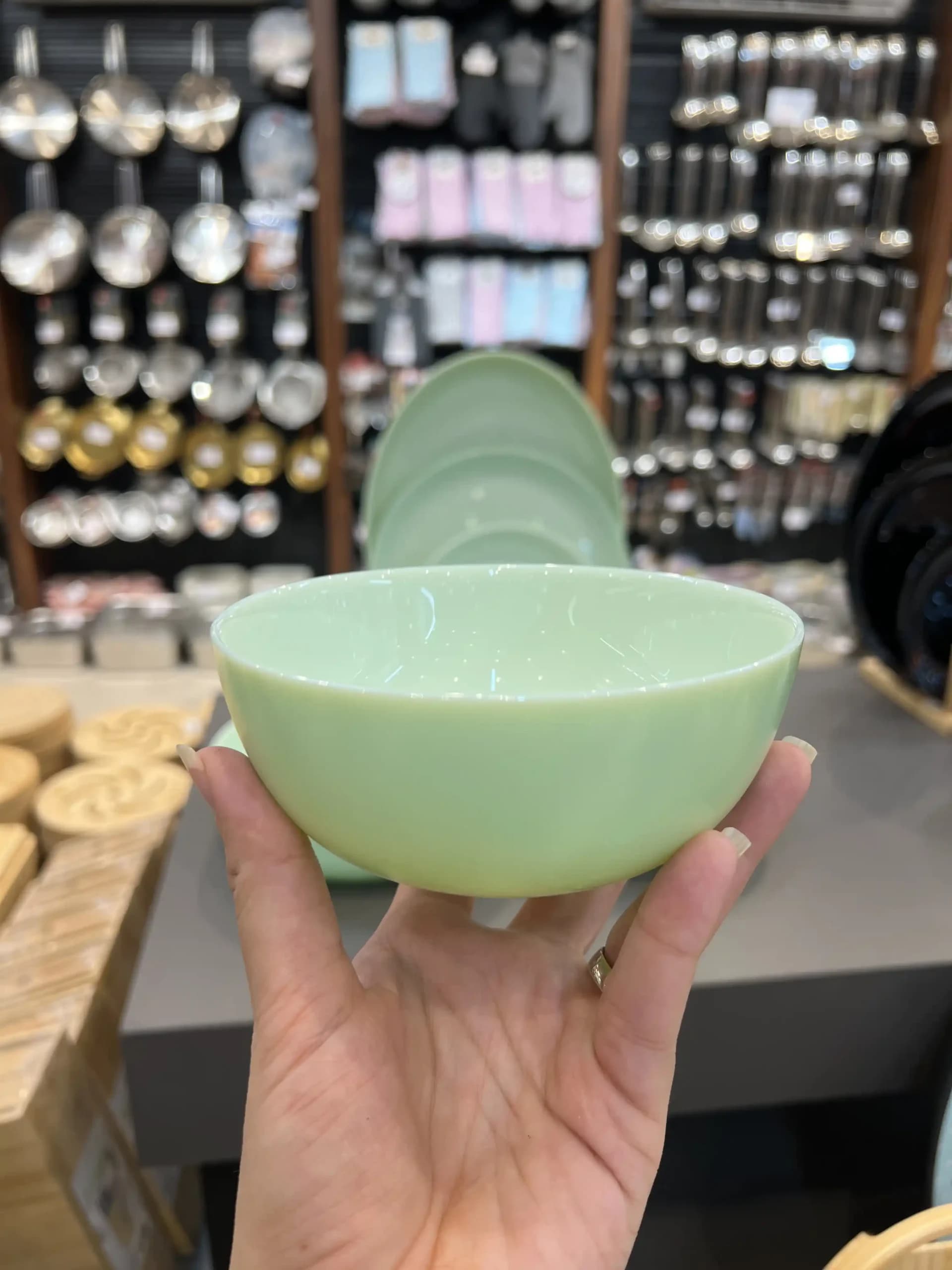 سرویس غذاخوری 26 پارچه دیوالی سبز روشن برند LUMINARC — تصویر ۹