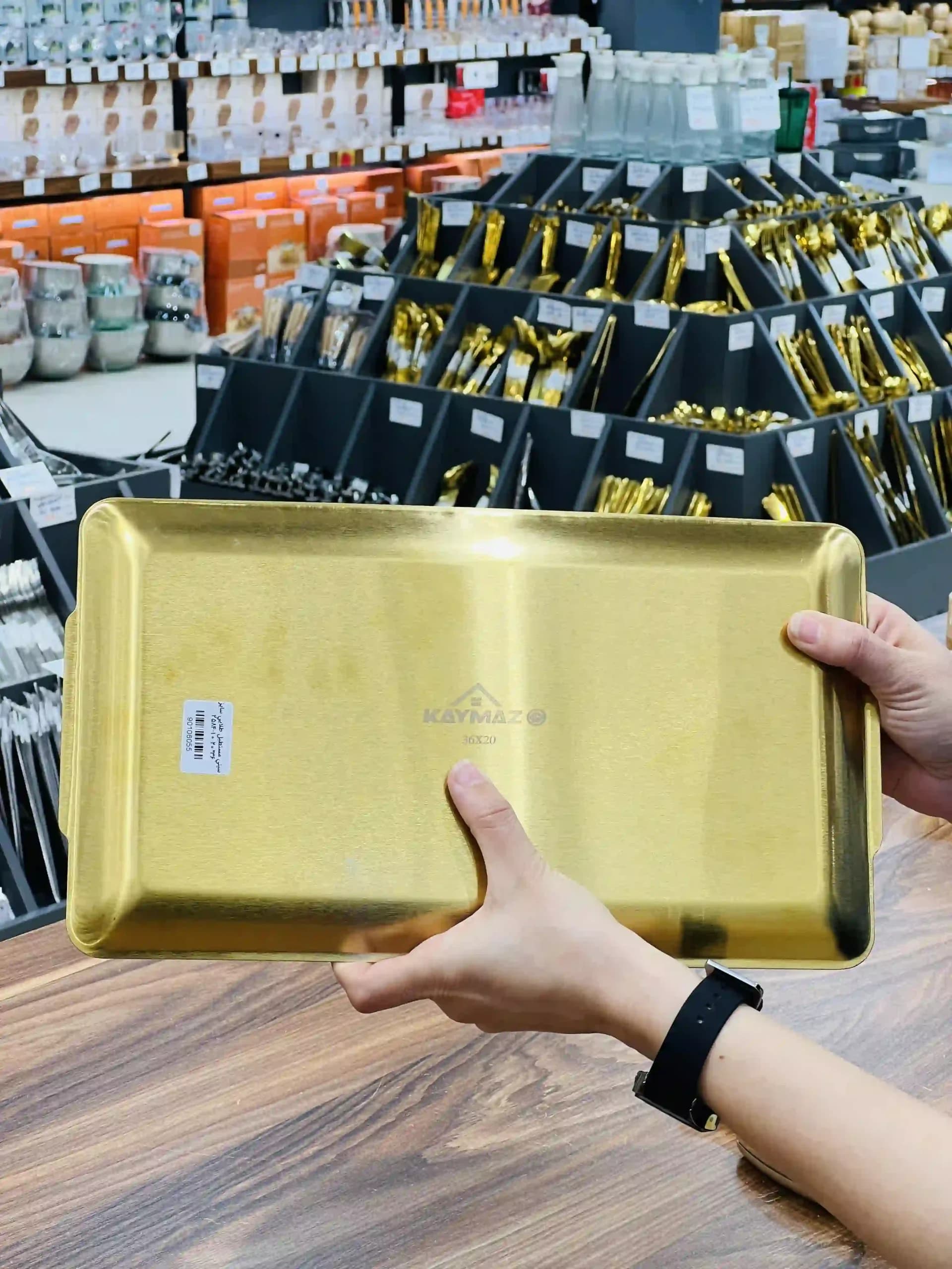 سینی مستطیل استیل طلایی سایز 36*20 2584-10 — تصویر ۵