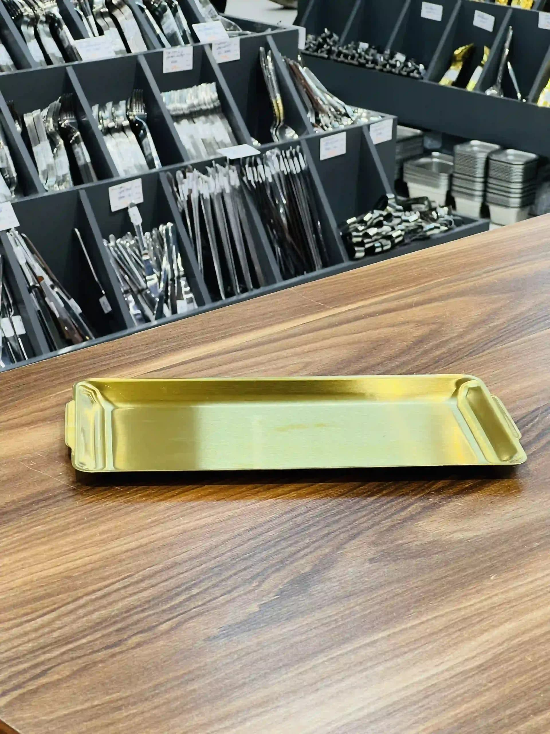 سینی مستطیل استیل طلایی سایز 32*16 2584-9 — تصویر ۵