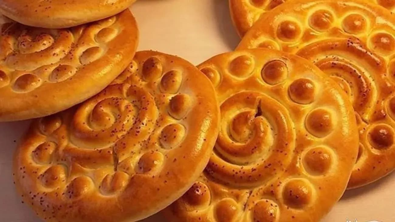 کلوچه سنتی فومن با مغز گردو | بسته ی 10 تایی — تصویر ۲