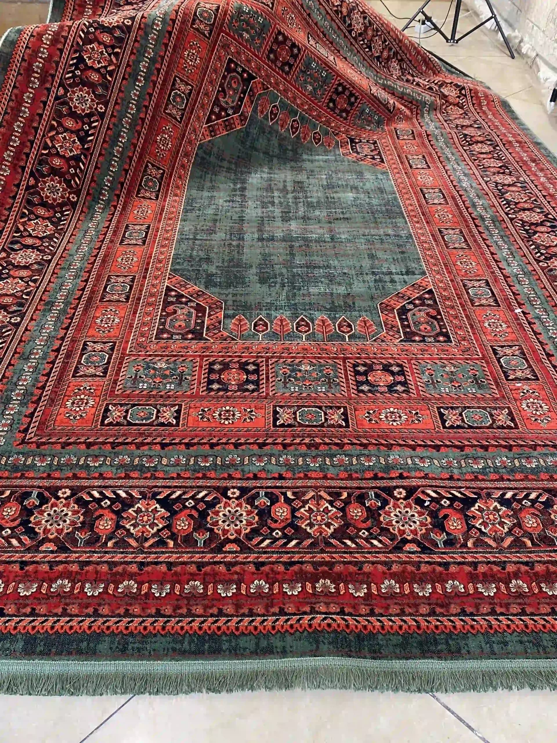 فرش طرح کف ساده سبز مدل HM5105b — تصویر ۲