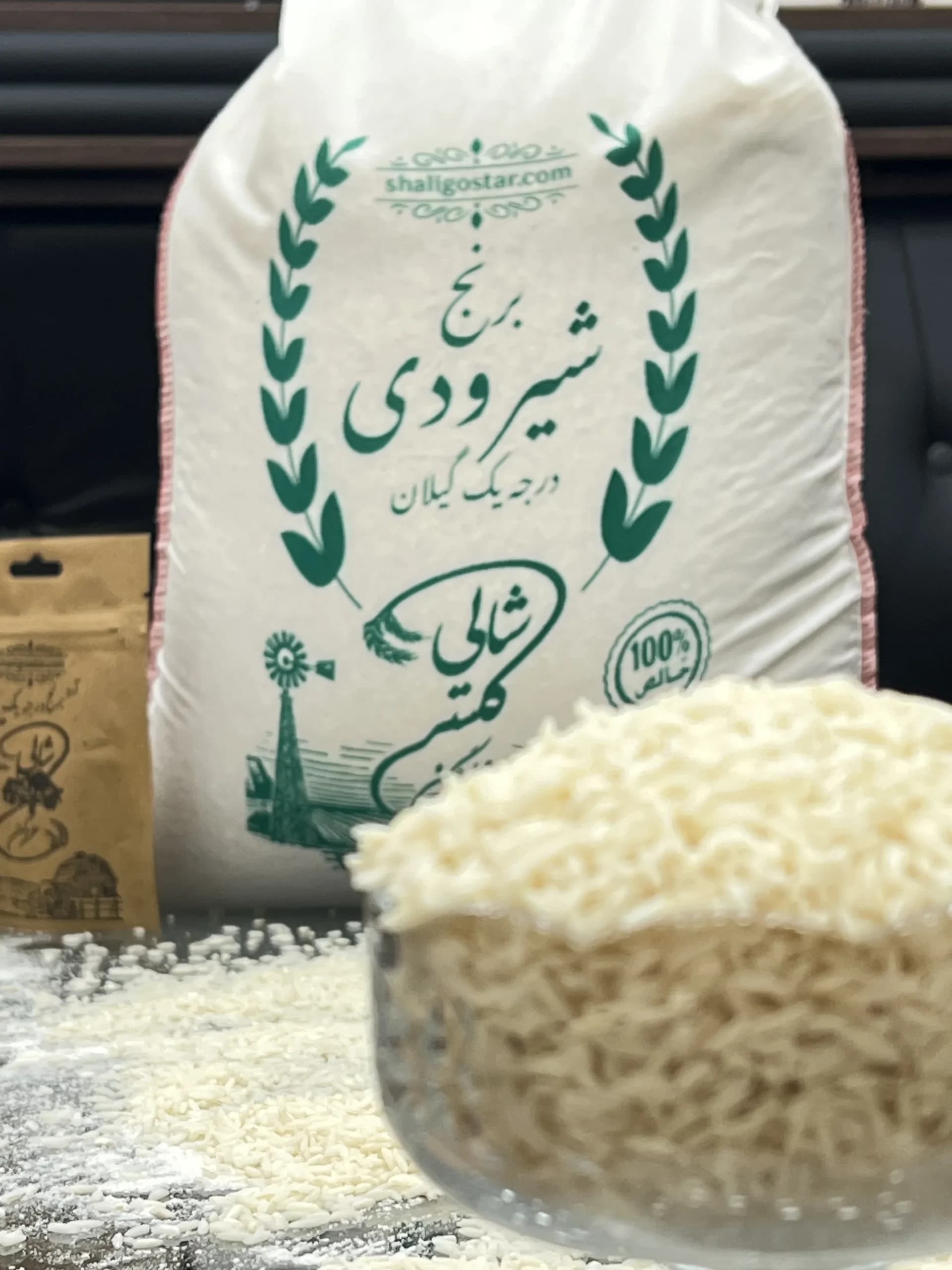 برنج شیرودی معطر گیلان – الک نشده | 10 کیلویی — تصویر ۷
