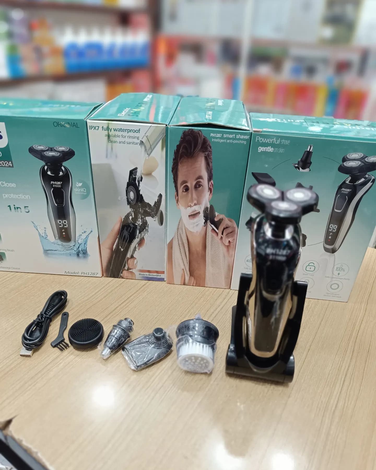 ریش تراش جدید شرکت فلیپس PHILIPS Series11000 PH1287 — تصویر ۹