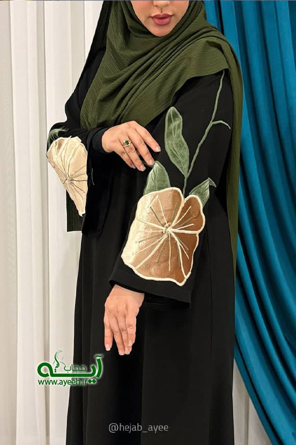 عبا نیلوفر — تصویر ۲