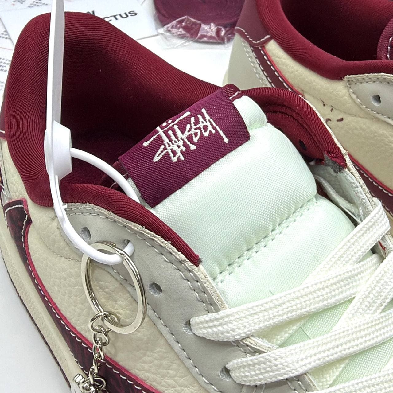 نایک ایر جردن وان لو تراویس اسکات استوسی NIKE AIR JORDAN 1 LOW TRAVIS SCOTT X STUSSY — تصویر ۱۱