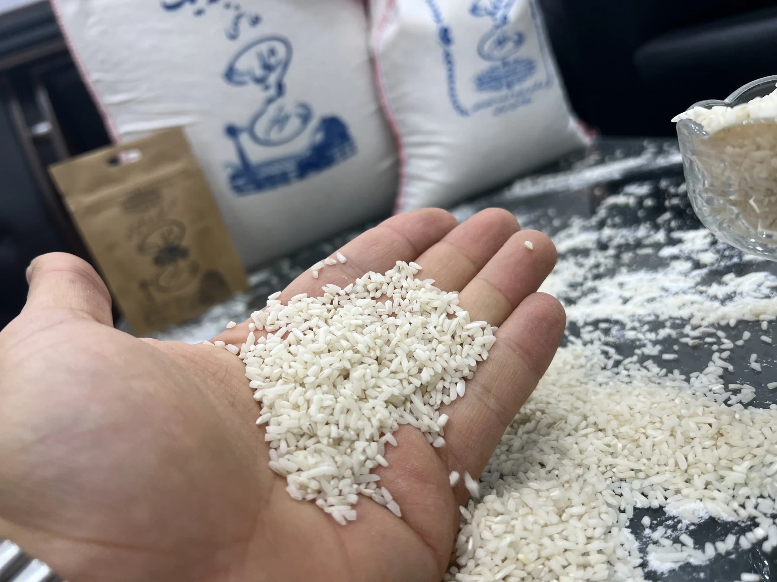 برنج لاشه درجه یک هاشمی گیلان – 10 کیلویی — تصویر ۳