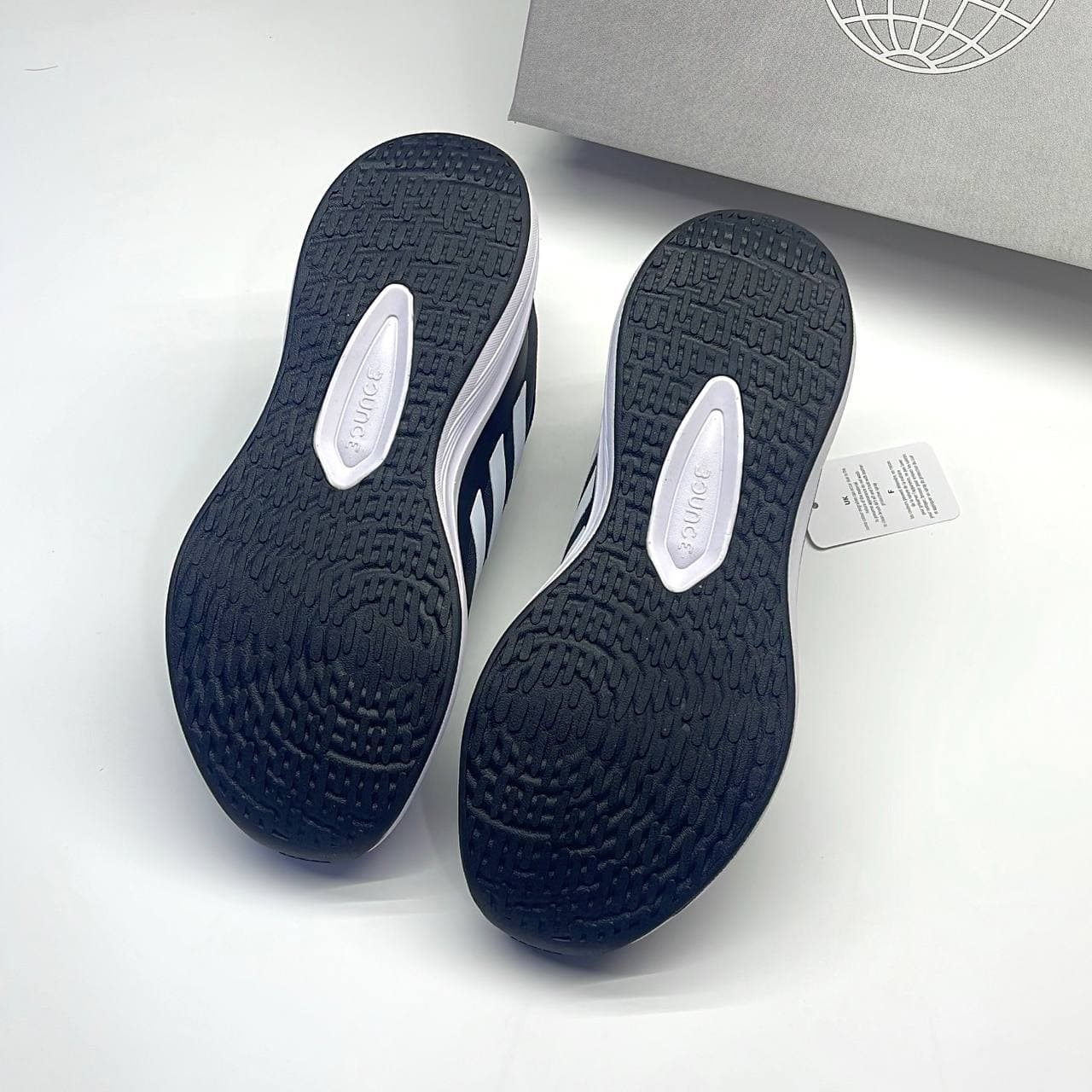 آدیداس ای کیو رانینگ مشکی سفید ADIDAS EQ RUNNING — تصویر ۶