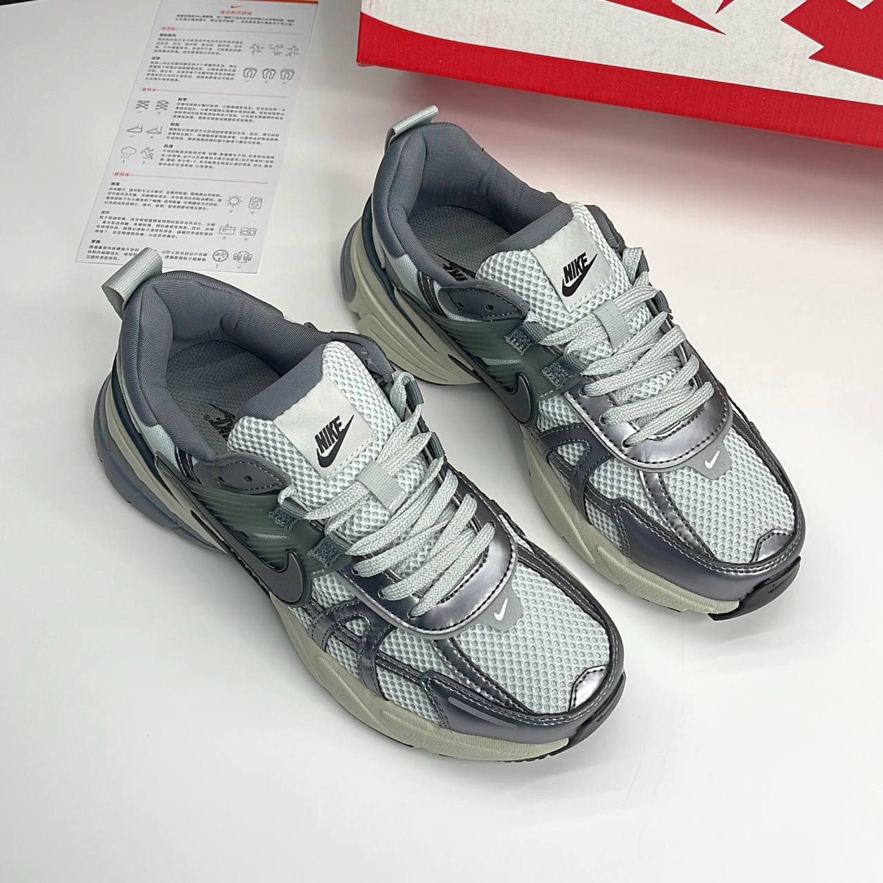 نایک وی تو کی طوسی نقره ای NIKE V2K — تصویر ۲