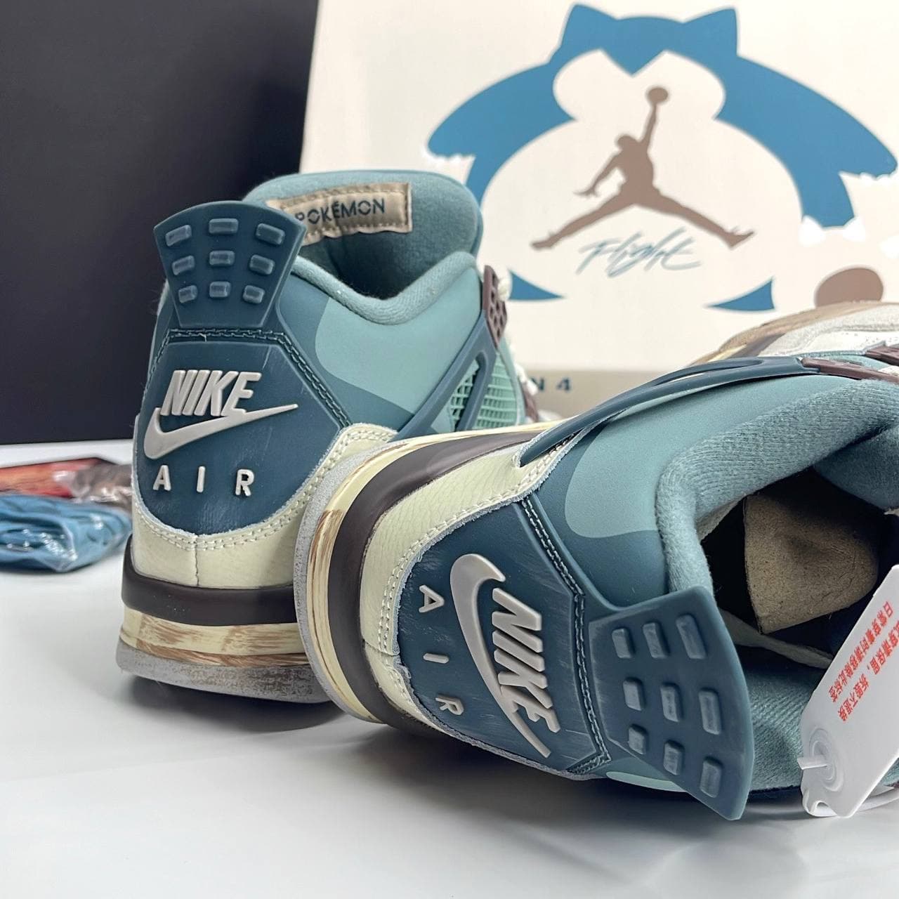 نایک ایر جردن فور رترو اسنورلکس کاستوم NIKE AIR JORDAN 4 RETRO SNORLAX CUSTOM — تصویر ۱۱
