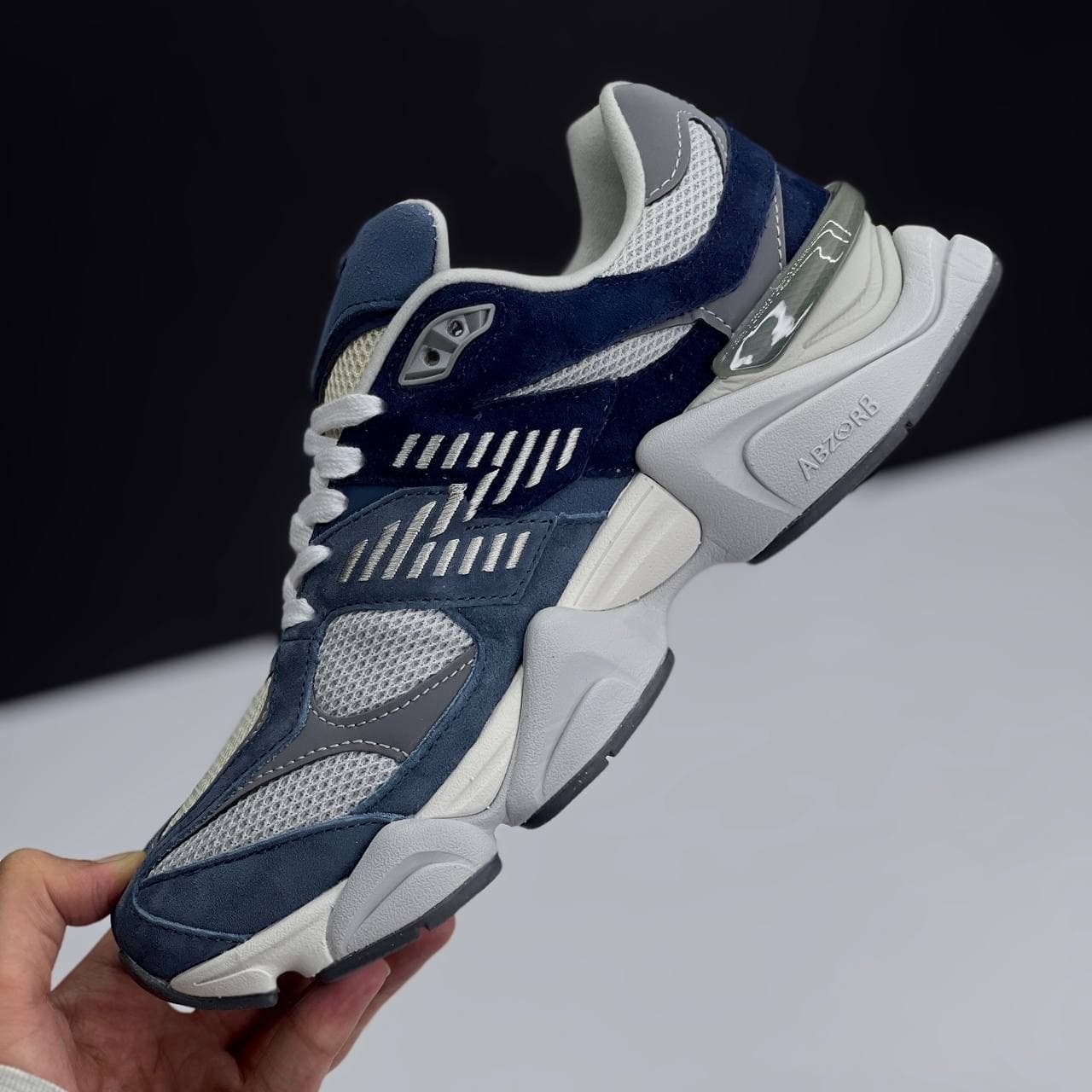نیوبالانس 9060 سورمه ای NEW BALANCE 9060 — تصویر ۳