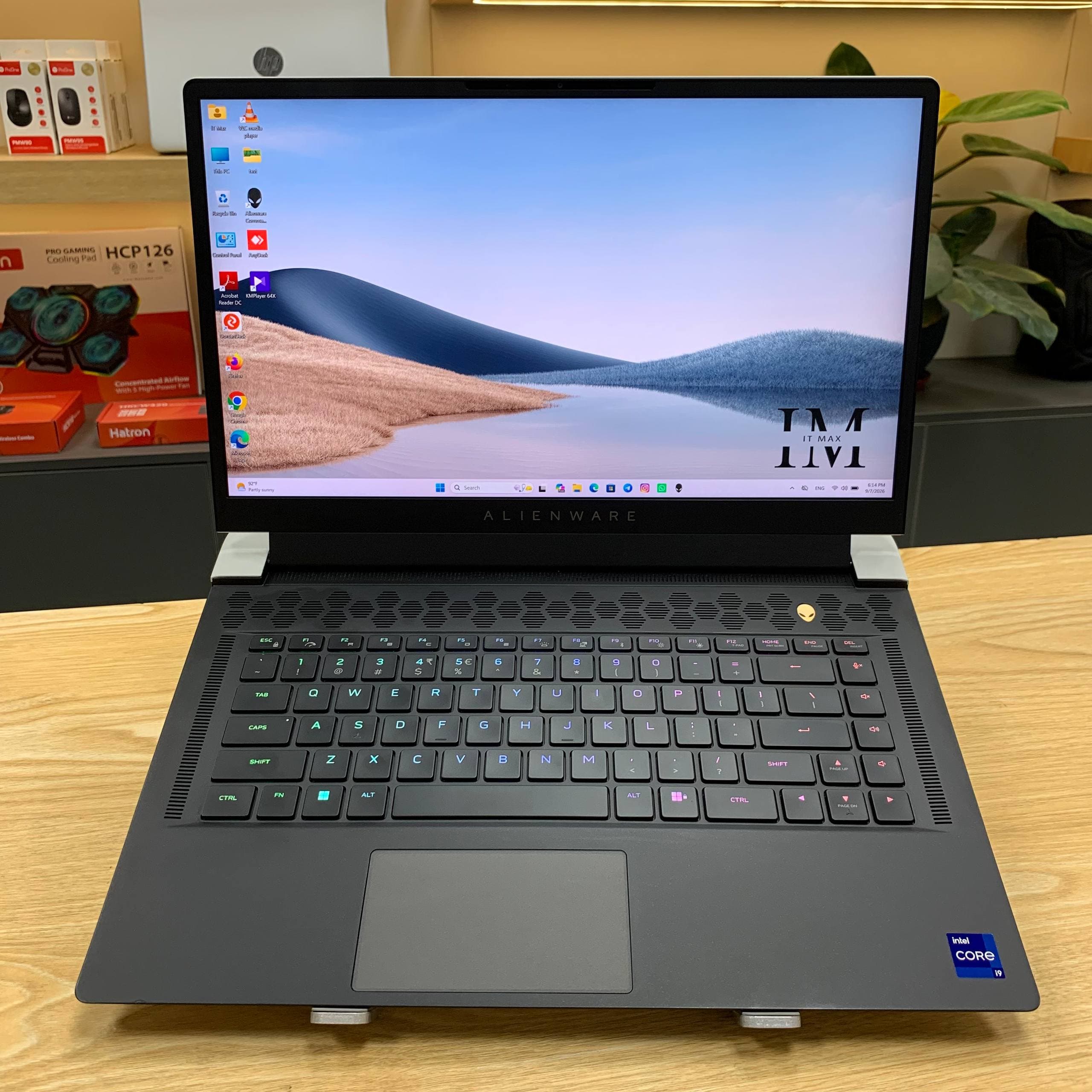 لپ تاپ دل مدل Dell Alienware x15 r1 CI9 11900H 32GB 1000SSD — تصویر ۶