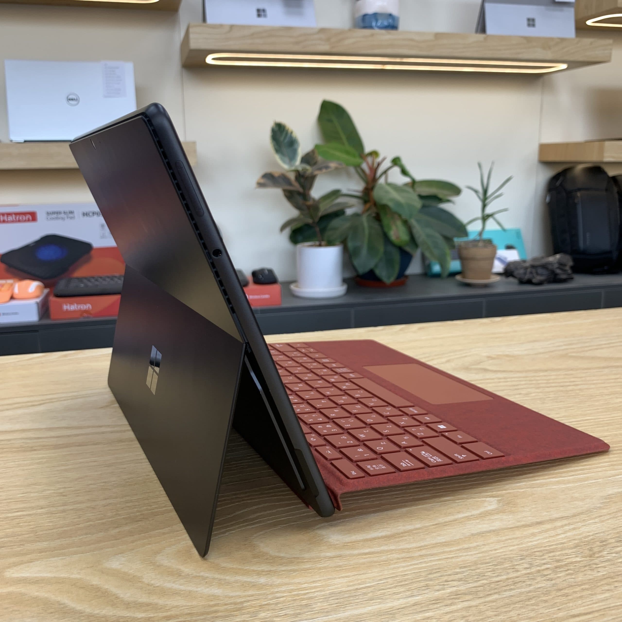 تبلت مایکروسافت سرفیس پرو 8 Microsoft Surface Pro 8 CI7-1185G7 16GB 256GB — تصویر ۴
