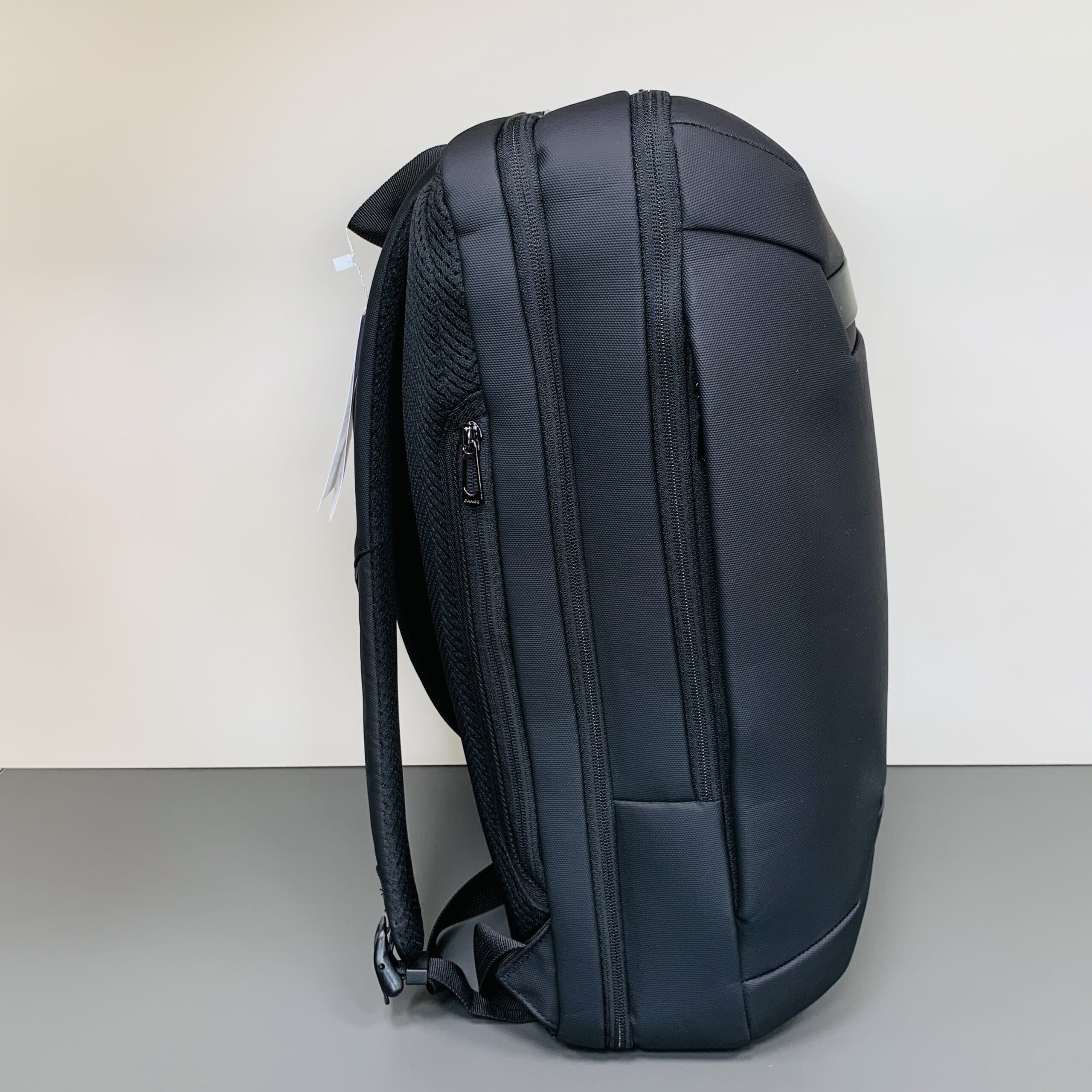 کوله پشتی لپ تاپ بنج مدل Bange Backpack 7677 — تصویر ۲
