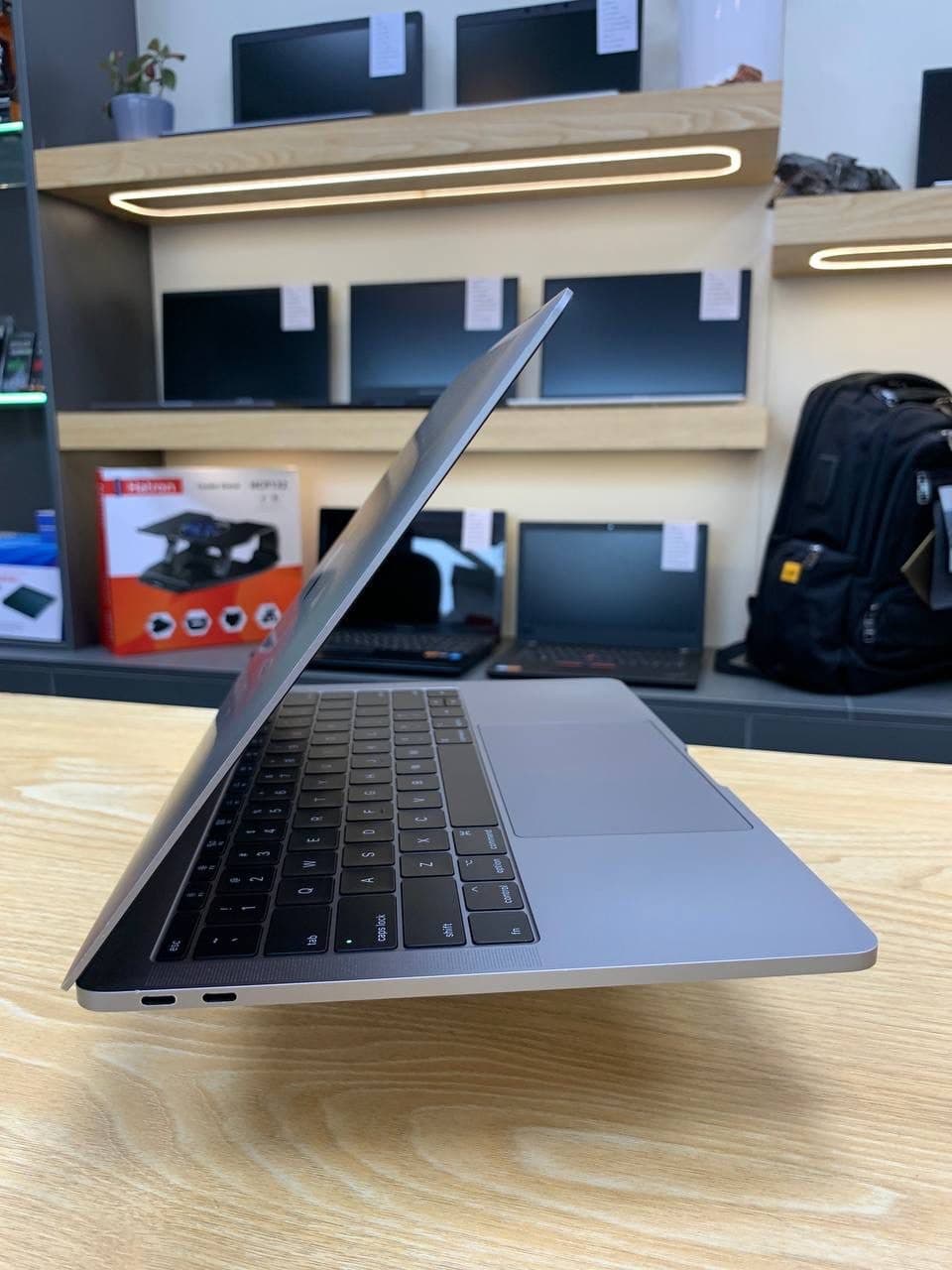 لپ تاپ اپل مک بوک پرو مدل Apple Macbook Pro 14,1 2017 A1708 CI5 7360U, 8GB 128GB SSD — تصویر ۳