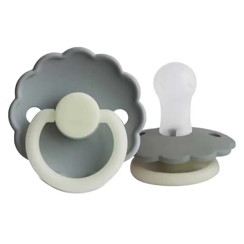 پستانک شب تاب فریگ سیلیکونی سایز 1 رنگ French Gray Night (طوسی)