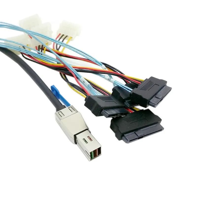 کابل تبدیل Mini SAS SFF-8644 به چهار SFF-8482 با کابل برق SATA مدل SM242 طول 2 متر — تصویر ۶