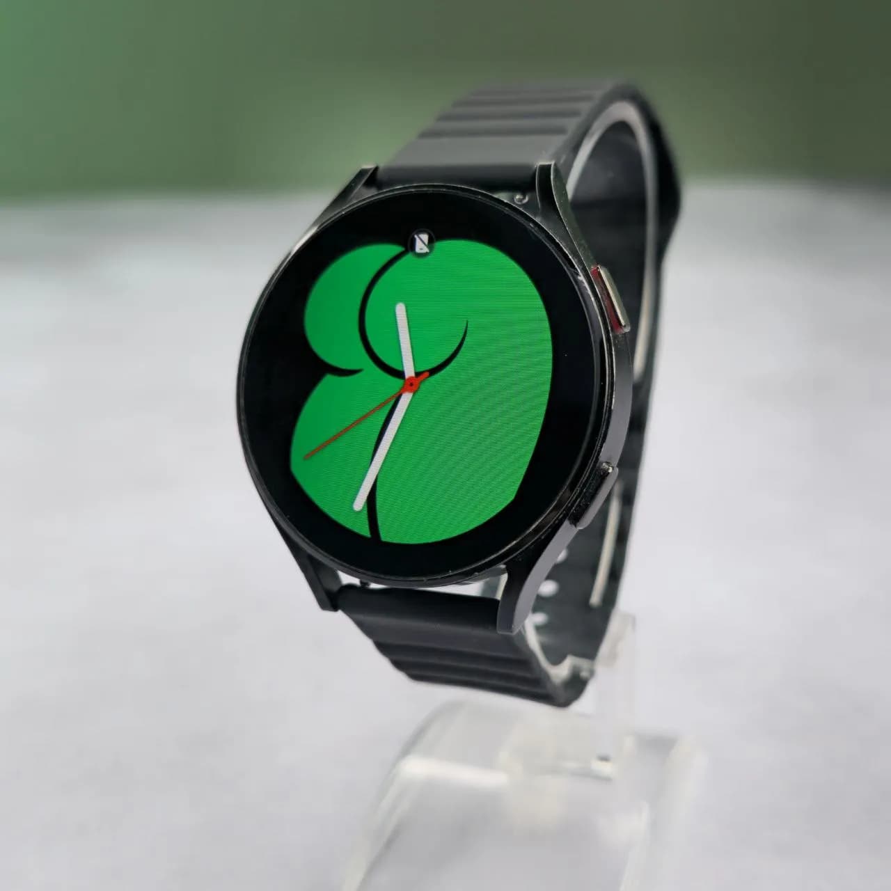 ساعت هوشمند سامسونگ مدل Galaxy Watch4 44mm بند سیلیکونی (کارکرده)) — تصویر ۶