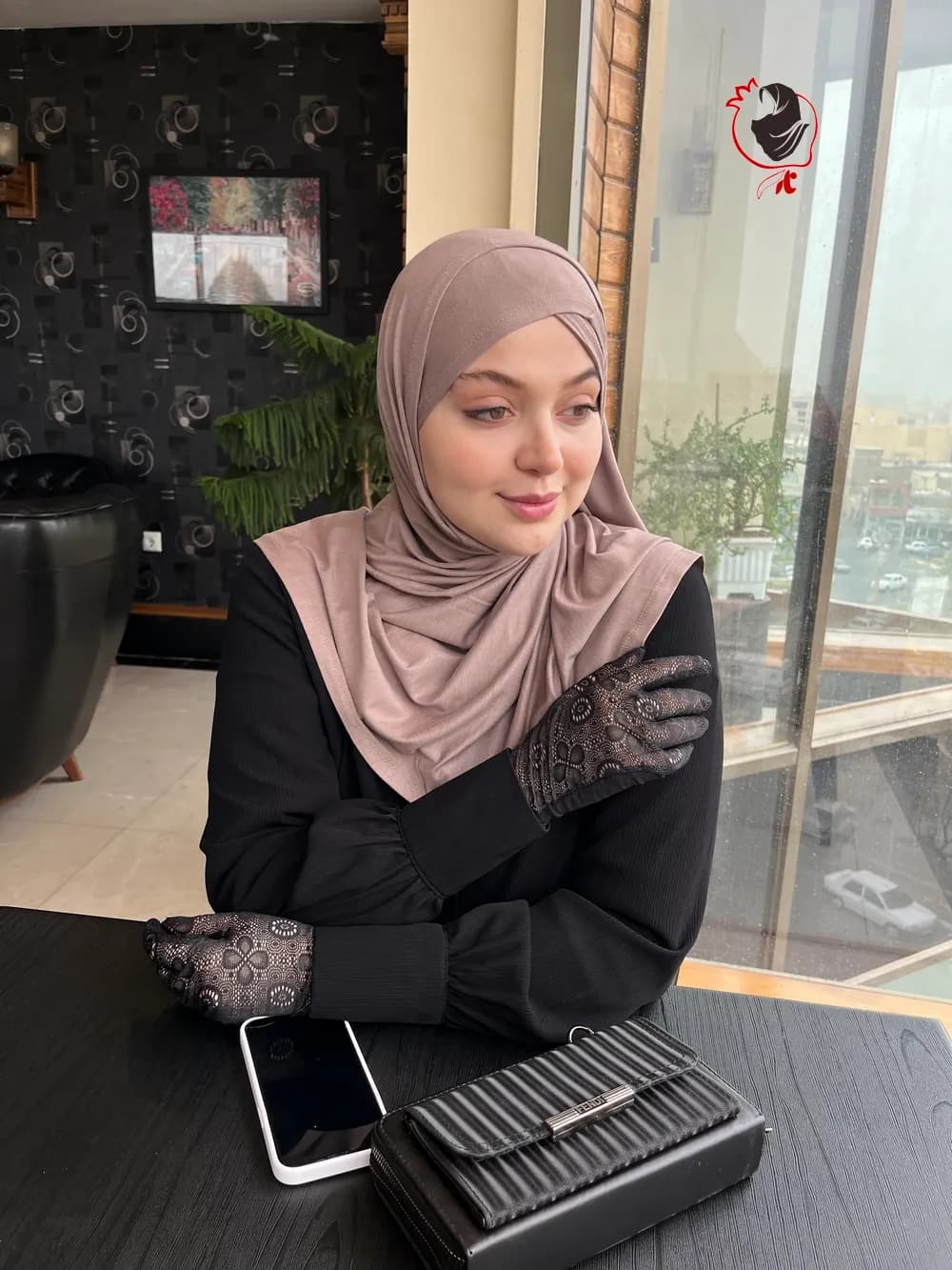 شال کویتی کرم خاکی — تصویر ۵
