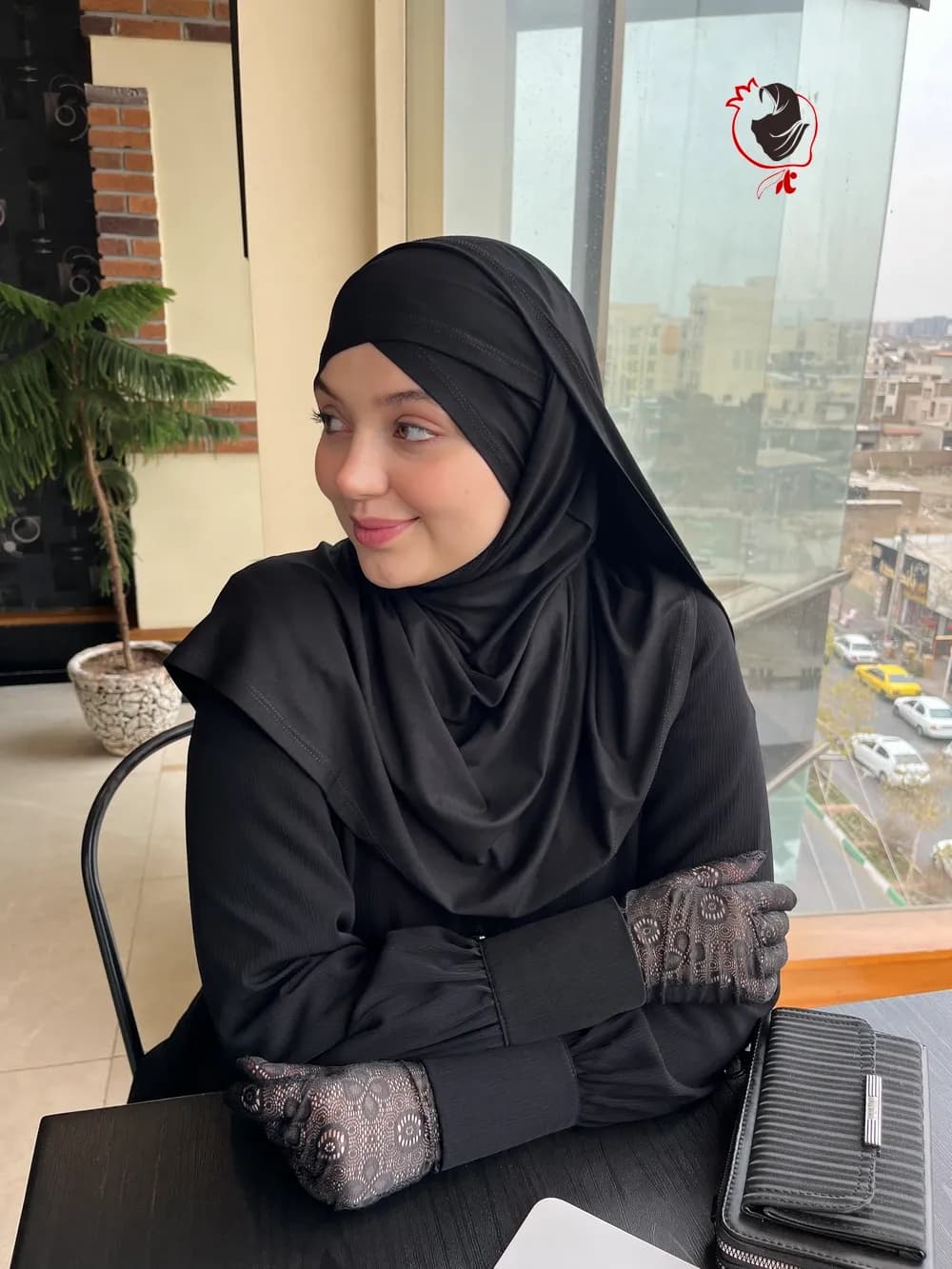 شال کویتی مشکی — تصویر ۴