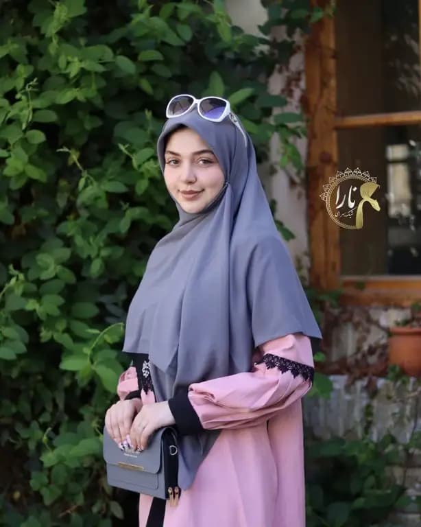 روسری حریرکرپ کشدار / بدون کش طوسی سیر — تصویر ۵