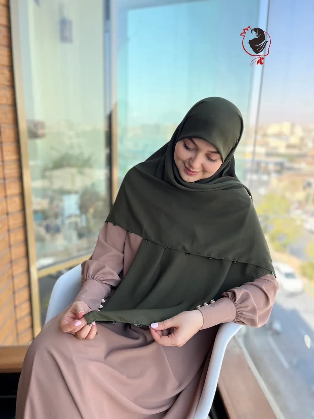 عبا صدف شکلاتی روشن — تصویر ۳