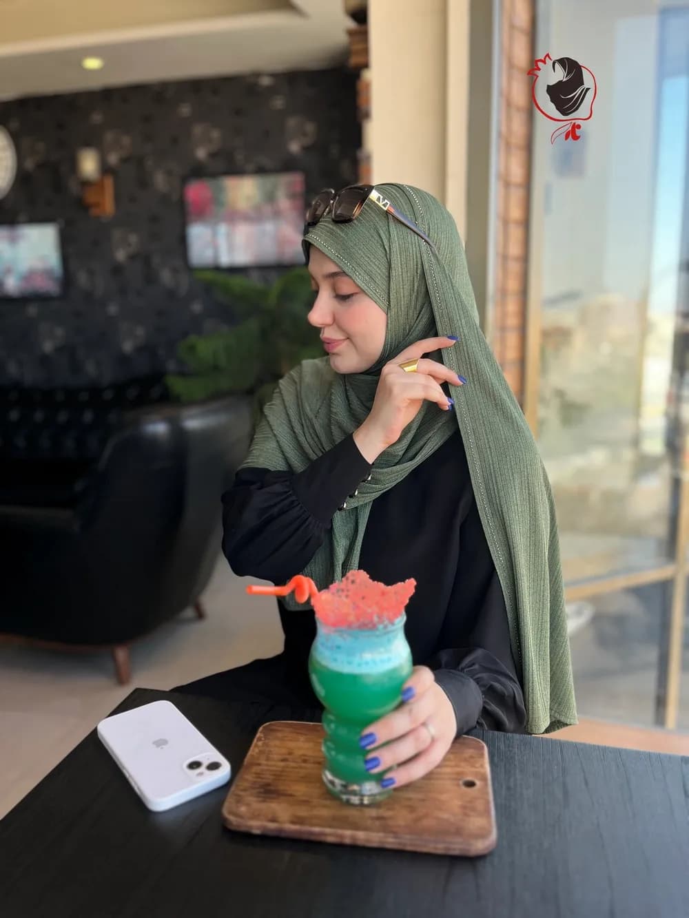 شال کشی نگیندار سبز — تصویر ۲