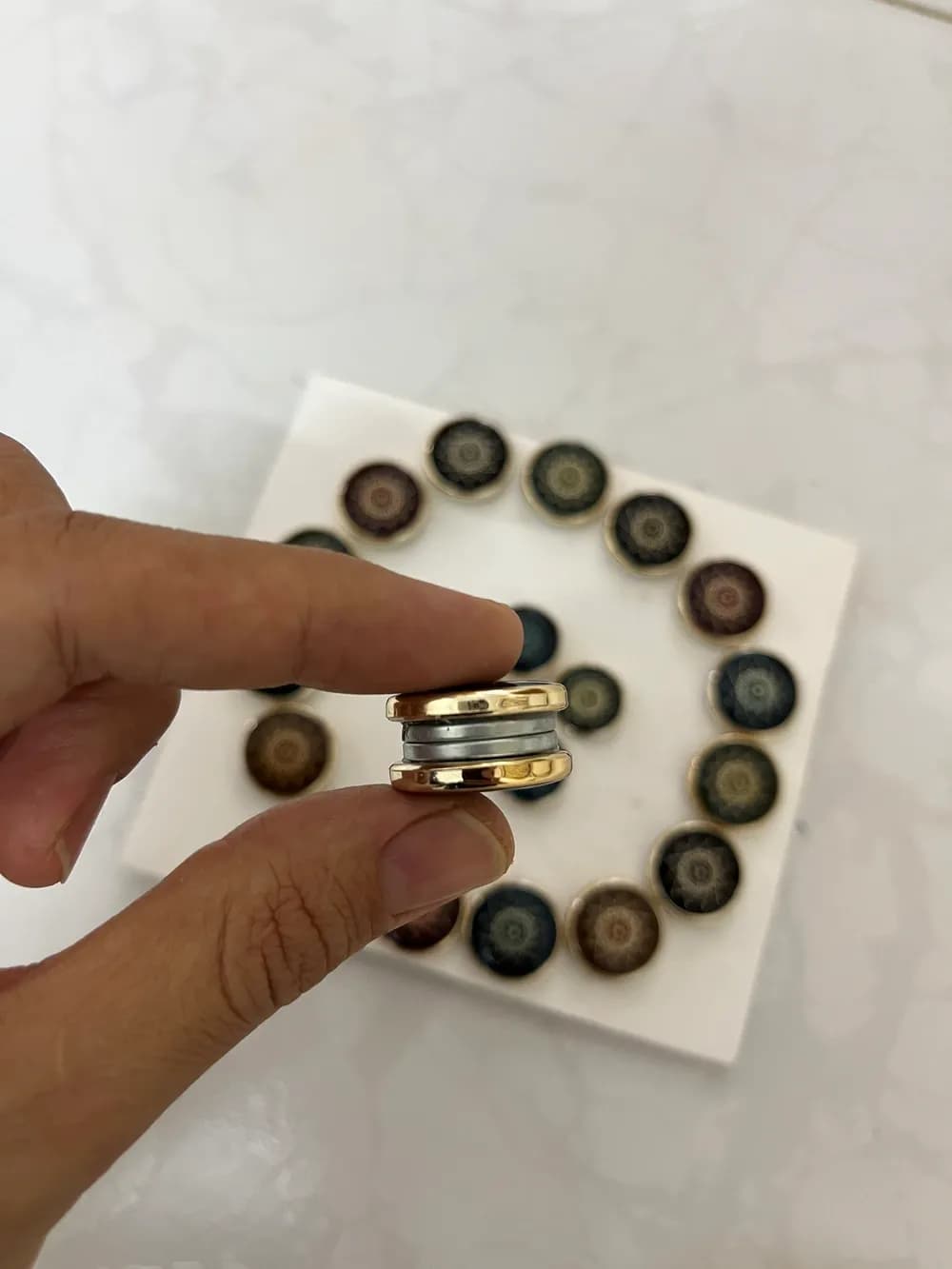 مگنت روسری طرح سنتی — تصویر ۲