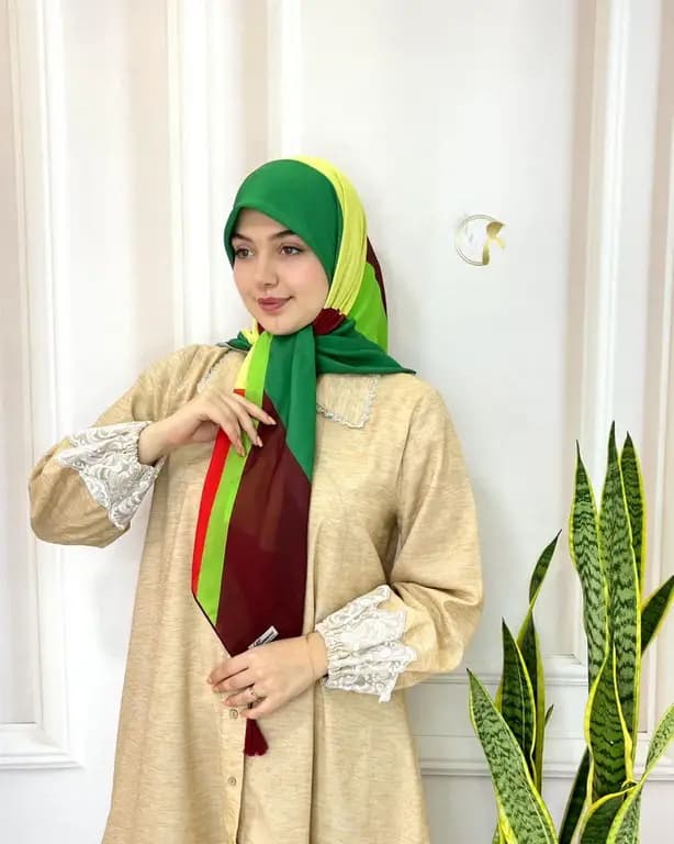 روسری سوپر نخ طرحداره قواره متوسط
