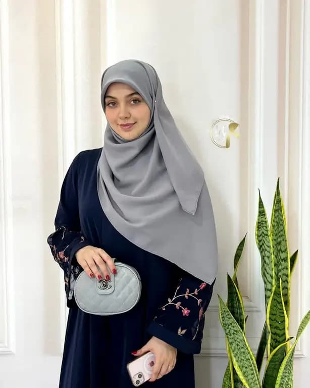 روسری حریرکرپ کشدار / بدون کش طوسی متوسط