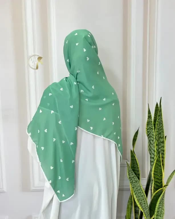 روسری سوپر نخ سبز پاستیلی قلبی قواره بزرگ — تصویر ۶