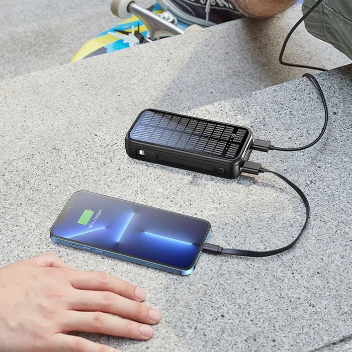 پاوربانک 16000mAh گرین لاین مدل Solar 2 GNPDSOLPB16 با پنل خورشیدی — تصویر ۱۱