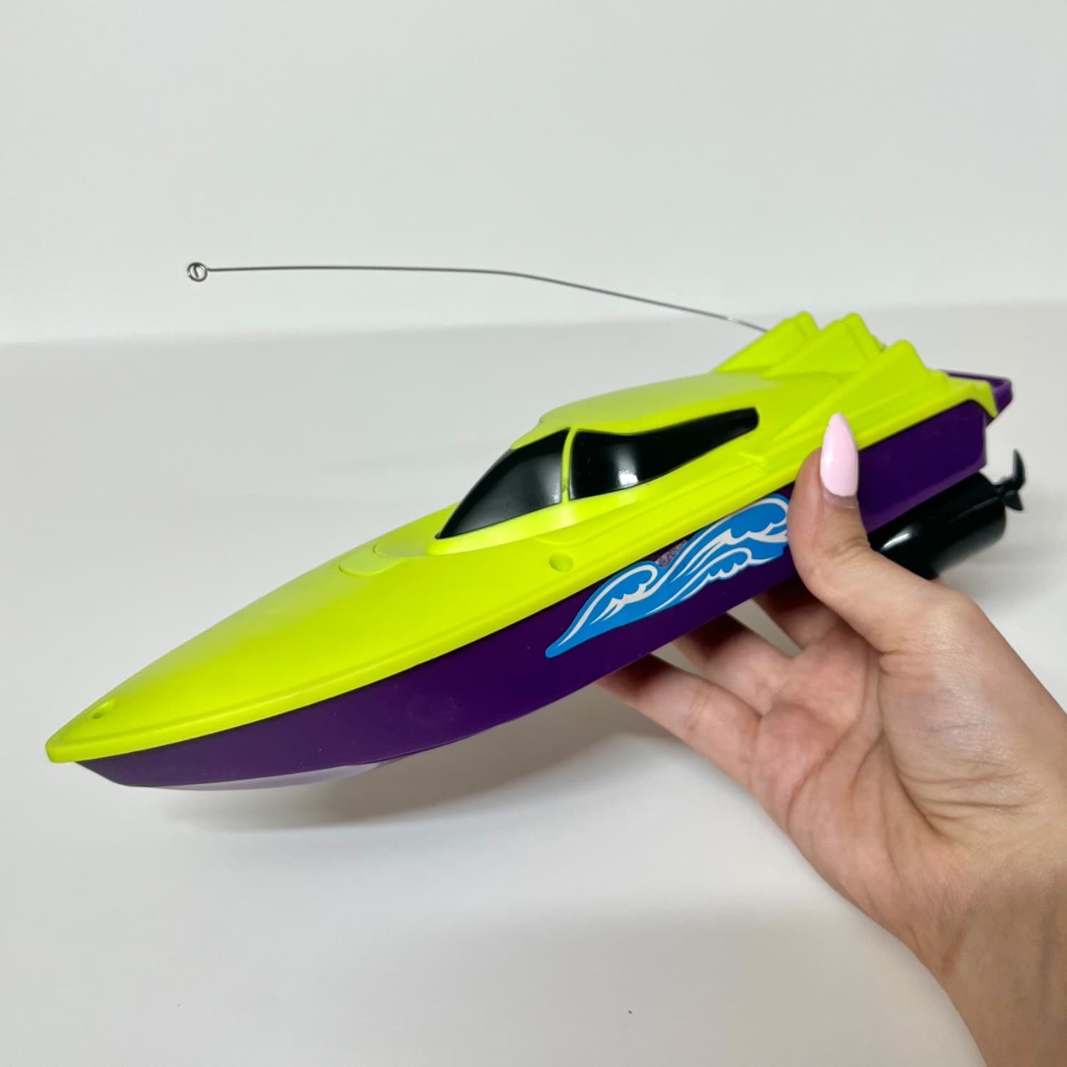 قایق بازی کنترلی ناب سل مدل باطری خور بامزه کد HIGH SPEED BOAT NO.0036-3 — تصویر ۴
