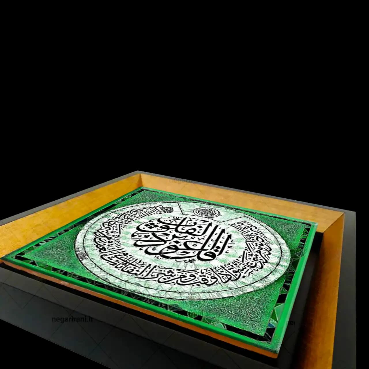 تابلو کاشی سوره فلق مدل 2A72 — تصویر ۳
