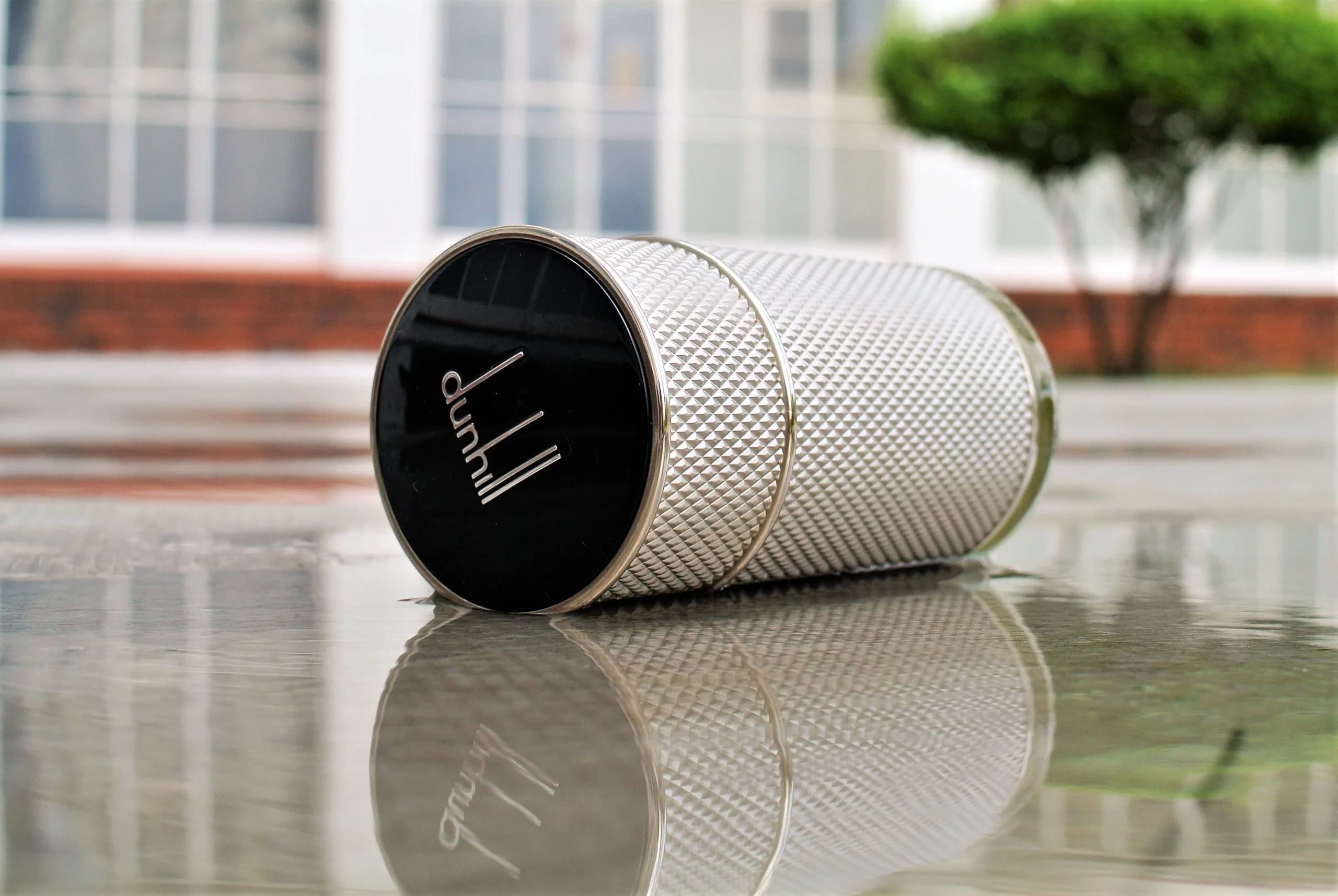 Tester Demonstration Dunhill London Icon — تصویر ۴