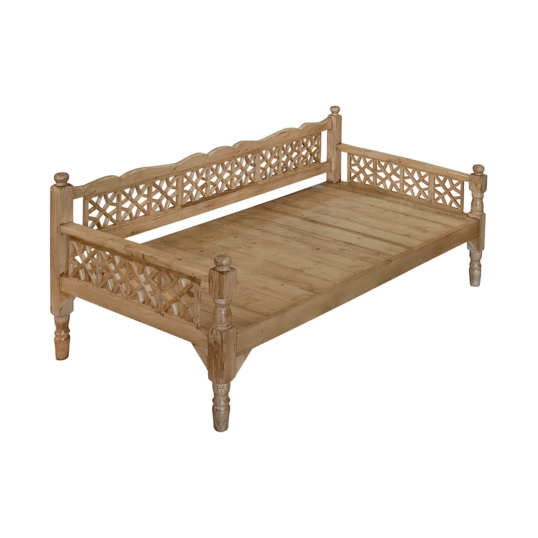 تخت سنتی طرح گره چین رنگ کرم چوب روسی