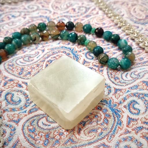 مهر مربع سنگ مرمر حرم امام رضا علیه السلام — تصویر ۶