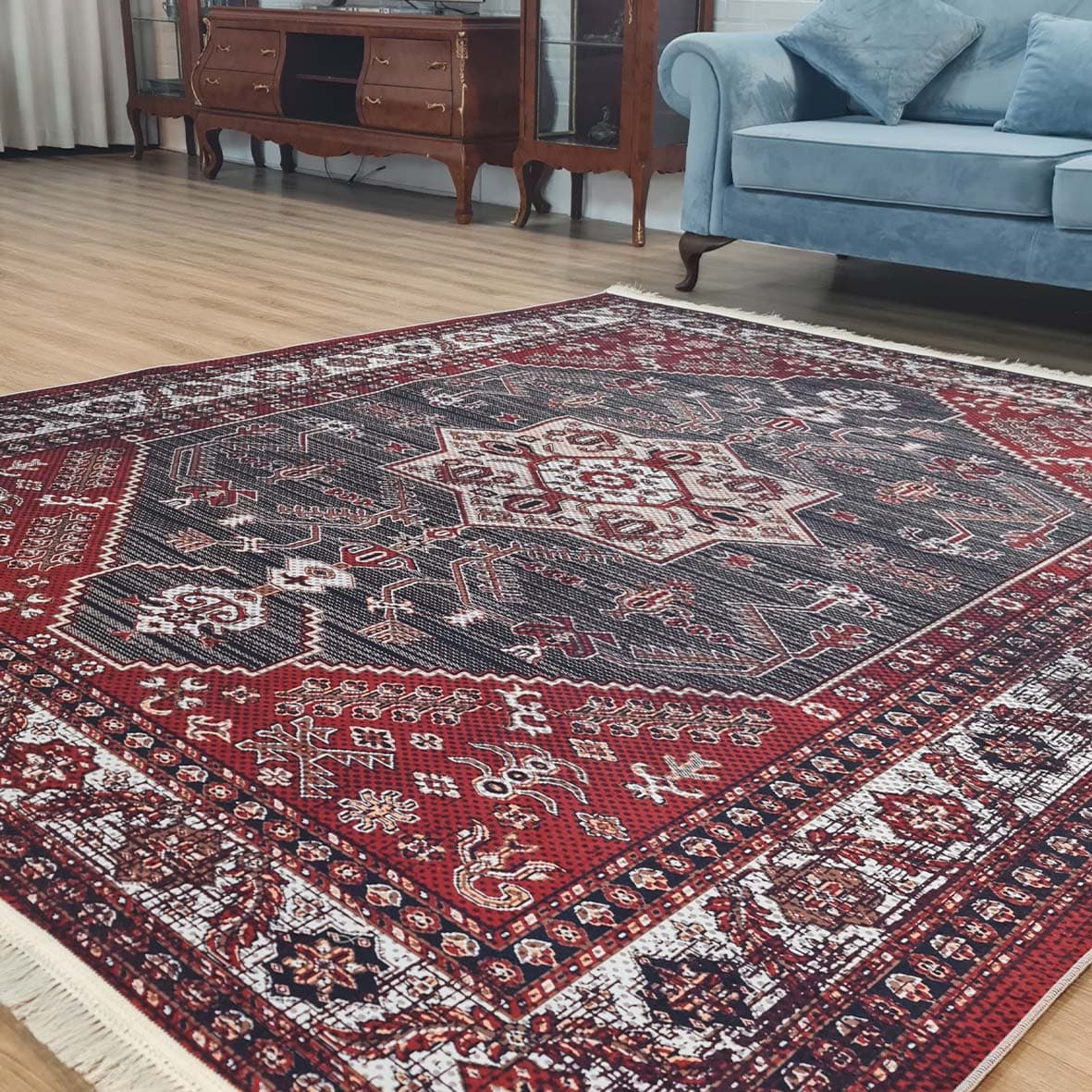 فرش ماشینی چاپی | فرشینه مخمل هازان ترک استپ دار (ضد سر) طرح سنتی کد h162 — تصویر ۲