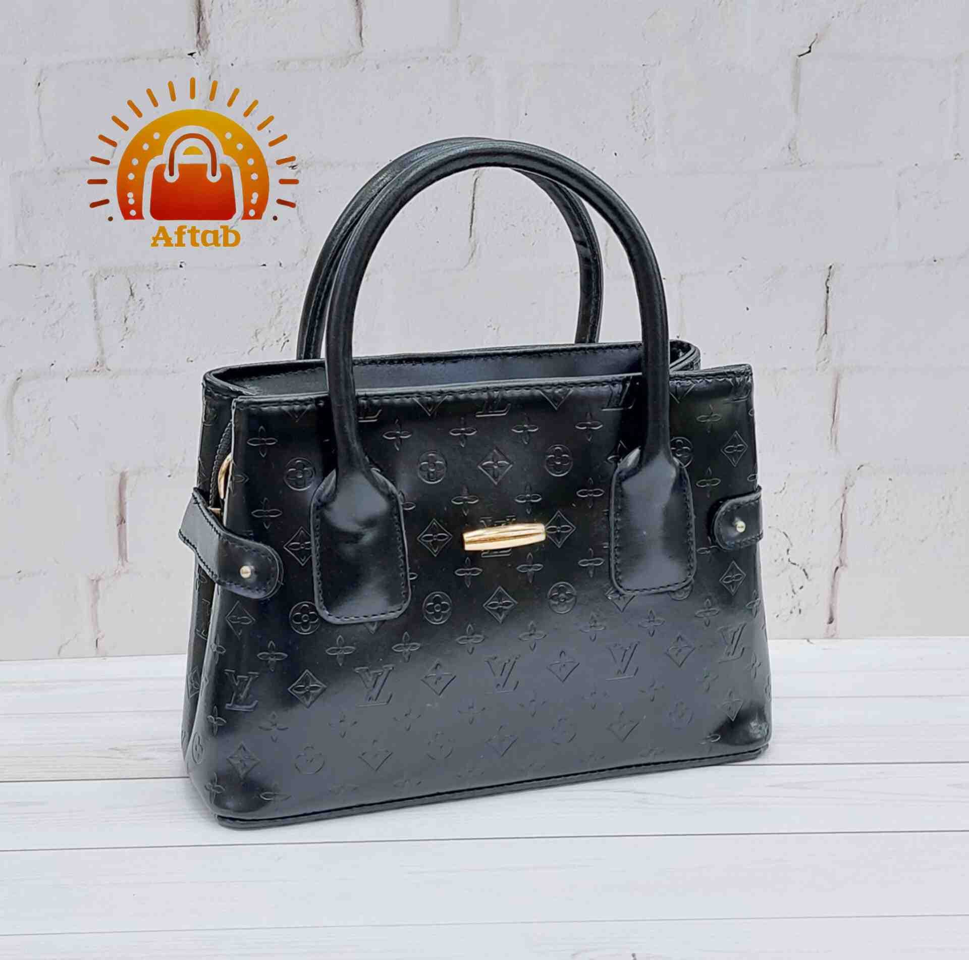 کیف دوشی زنانه دخترانه دسته کوتاه مشکی طرح LV — تصویر ۵