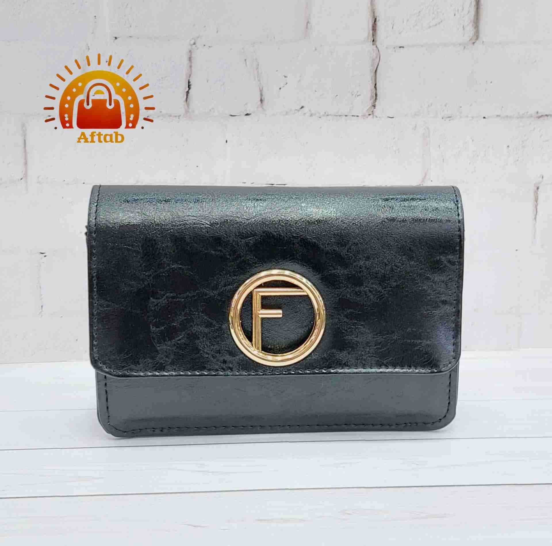 کیف دوشی زنانه دخترانه فلز گرد Fendi — تصویر ۱۰