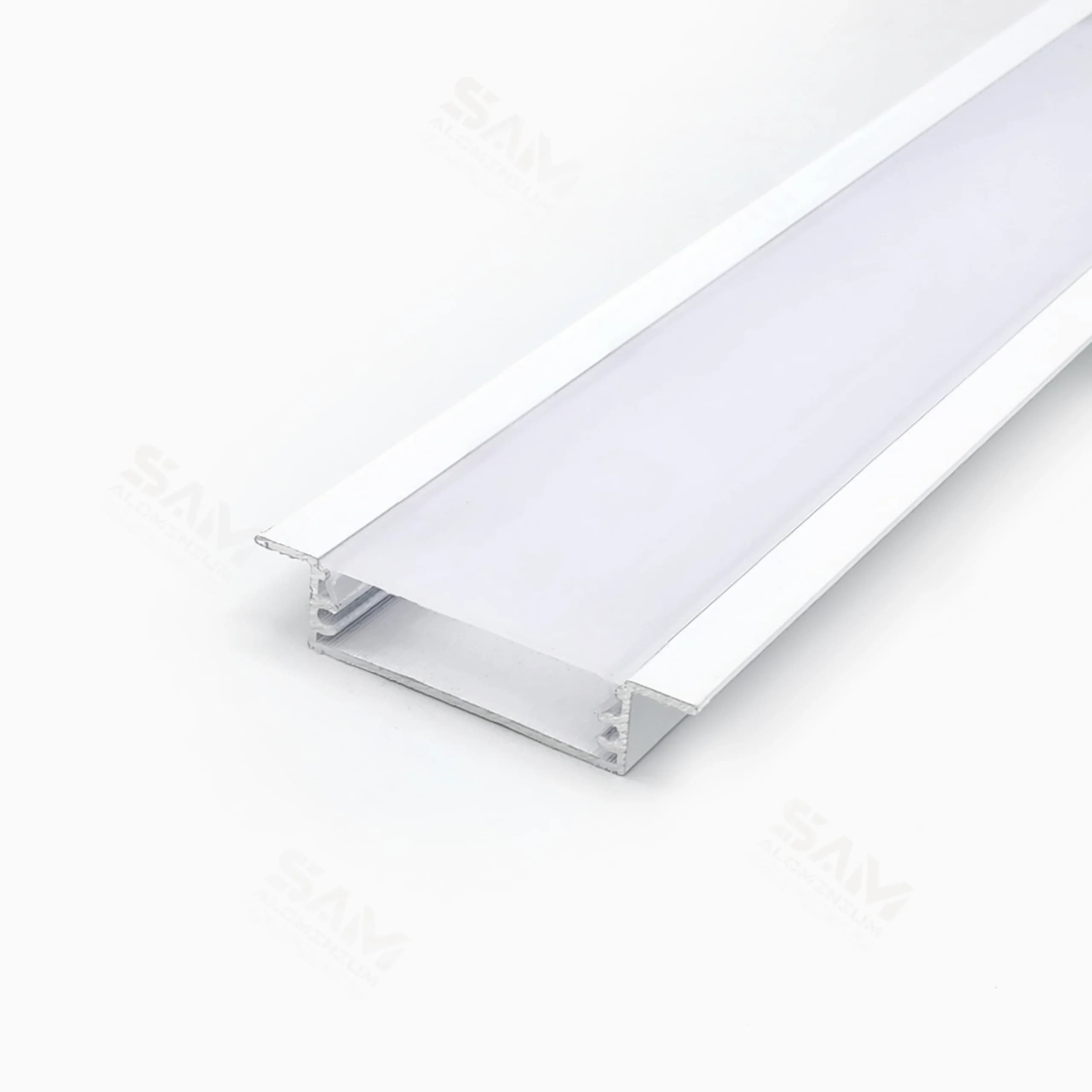 پروفیل لاینر توکار سفید (12×45 میل) کد 31