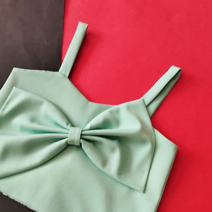 تاپ و شلوارک نوزادی طرح لاله — تصویر ۶